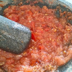 Salsa roja molcajeteada