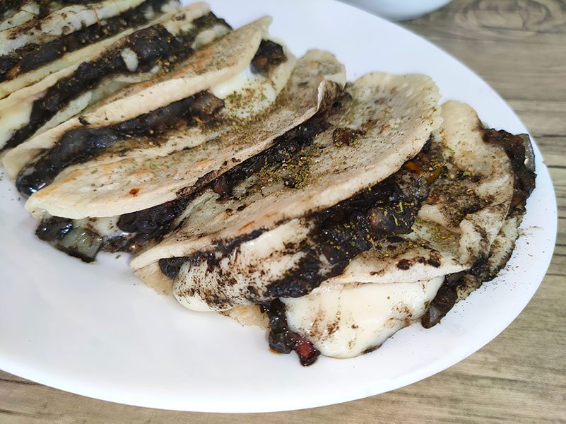 Quesadillas vegetarianas de huitlacoche